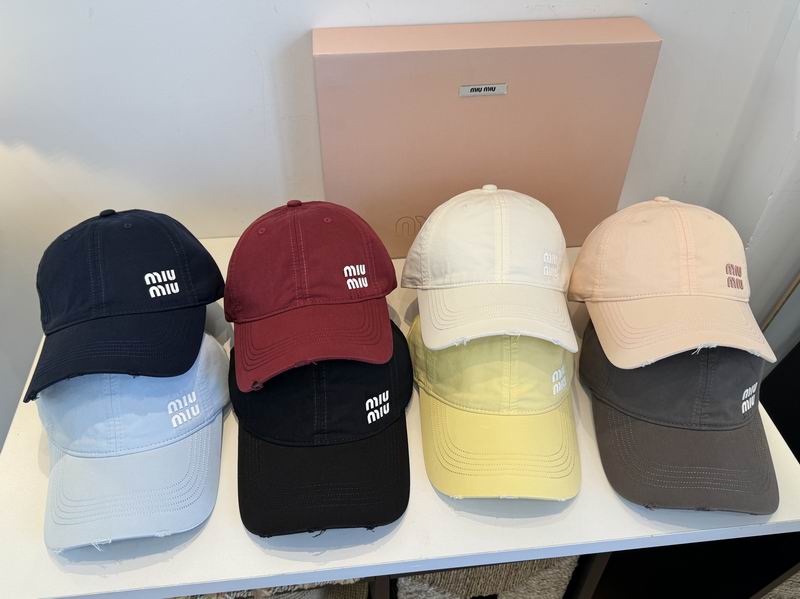 Miumiu cap dx51